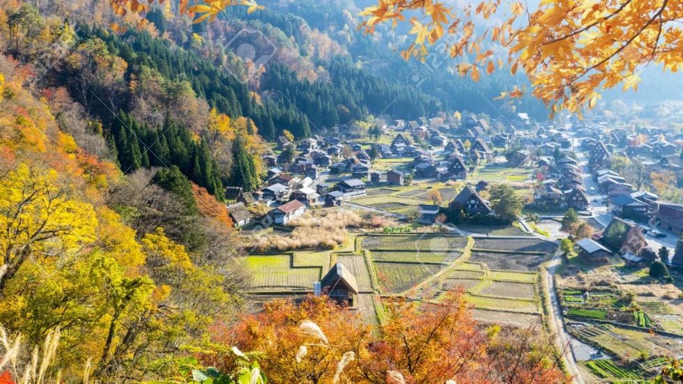 Toàn cảnh ngôi làng Hida Takayama