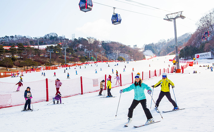 Du lịch Hàn Quốc tháng 2 để được khám phá trò chơi trượt tuyết 