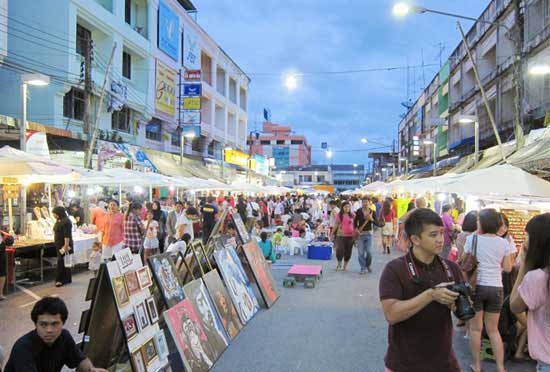 Chợ đêm Krabi thu hút du khách