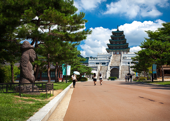 Bảo tàng dân gian quốc gia Hàn Quốc National Folk Museum