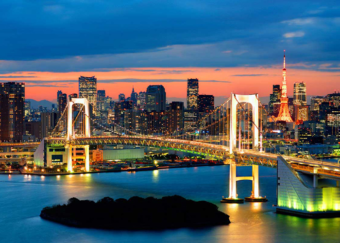 Cầu Rainbow nối Odaiba và Tokyo